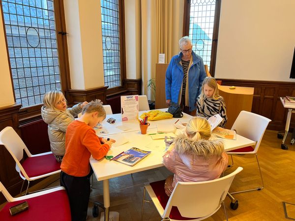 Doedag x3 in het Drents Archief